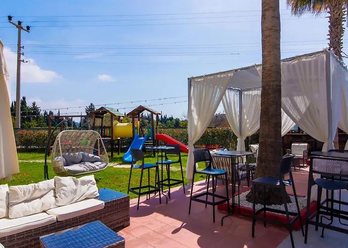 Hotel New Garden 2*